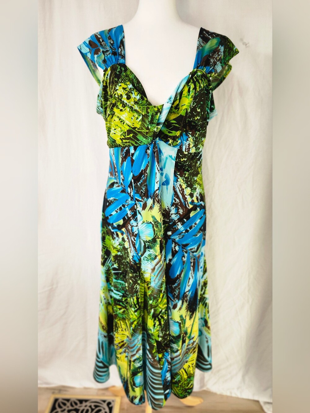 Frank Lyman Green & Blue Tropical Print Midi Dress